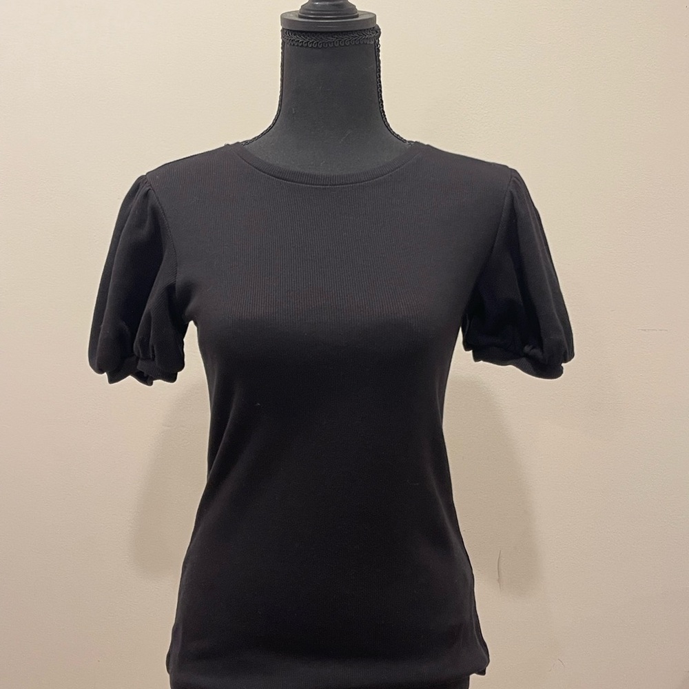 Saint + Sofia Black Puff Sleeve Crewneck Top